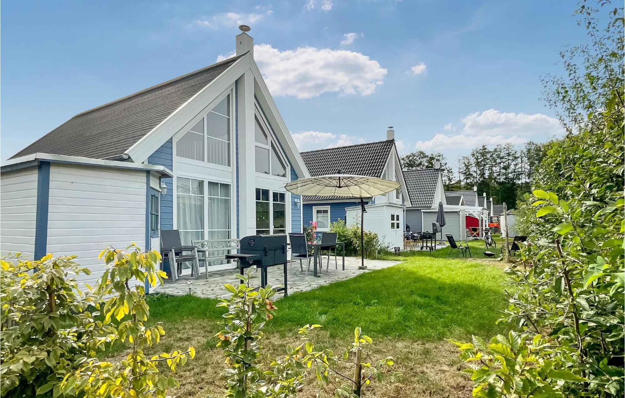 2 Bedroom Beautiful Home In Zerpenschleuse Exteriör bild